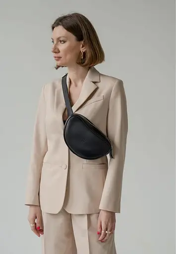 Поясна сумка Ada чорна - фото 4