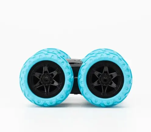 Трюковая радиоуправляемая машинка Stunt Car BY035 со светом и звуком - фото 2