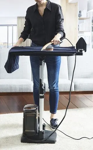 Tefal Прасувальна система IXEO POWER, 2170Вт, 1100мл, паровий удар -200гр, постійна пара - 90гр, з дошкою для прасування, нерж. сталь, чорно-золотий - фото 2