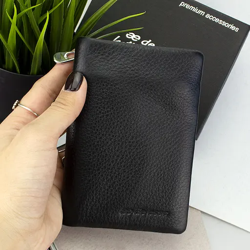 Гаманець жіночий шкіряний чорний De Esse LC14288-GD01 маленький на магніті - фото 6