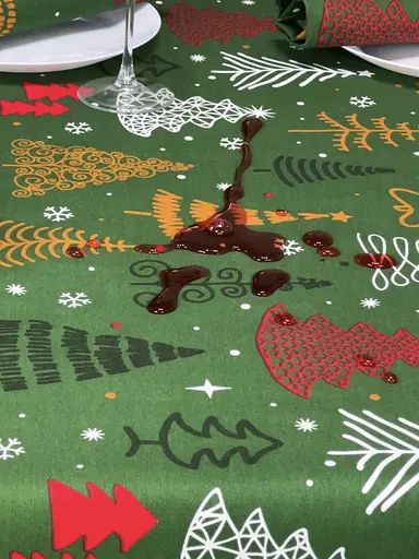 Водоотталкивающая Скатерть новогодняя с принтом Елки 220х140 см (+ 4 салфетки 30х40) Зеленый - фото 5