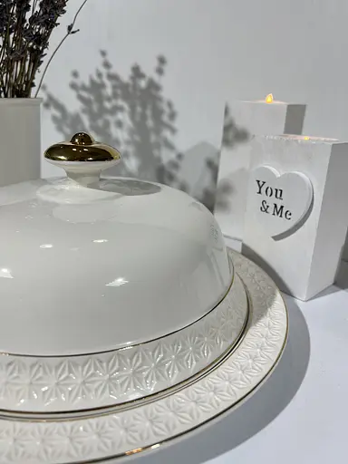 Блюдо порцелянове Interos Снігова королева для млинців з кришкою 25.4 см біле 609726-А - фото 3