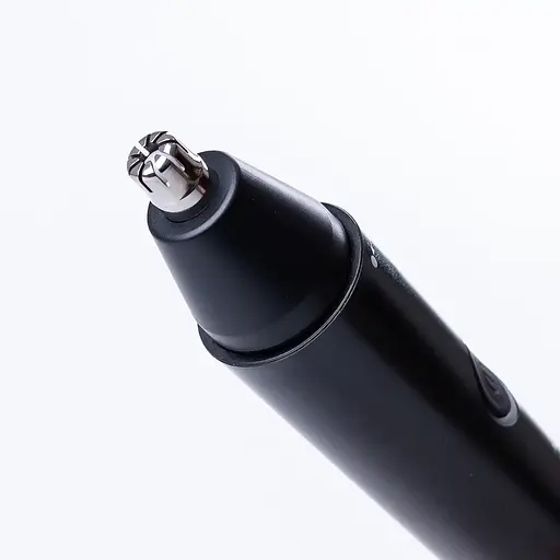 Подарунковий бокс: електробритва VGR V-306 + професійна машинка для стрижки VGR V-683 + універсальний триммер з насадками CP2026-17 - фото 8