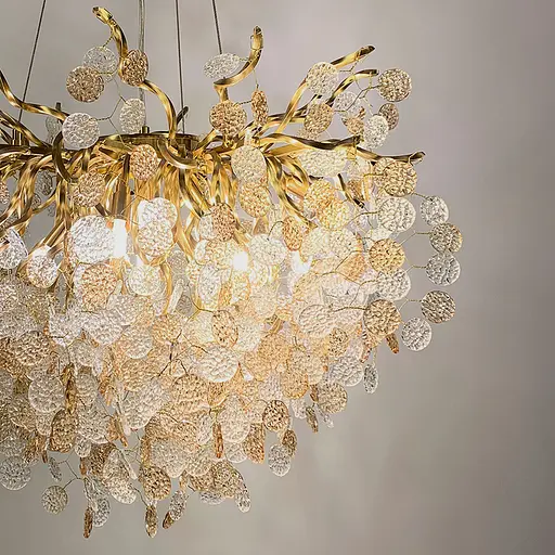 Люстра в золотистому корпусі з пластинами з комбінованого скла Line.F MD 9046 GD - фото 5