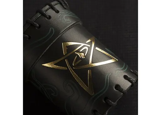Настільна гра Q-Workshop Чаша для кубиків Call of Cthulhu Black & green-golden Leather Dice Cup (CCTH101) - фото 3