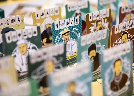 Настільна гра Хто ми? Видатні українці (укр.) (ВР_ВУ) - фото 2