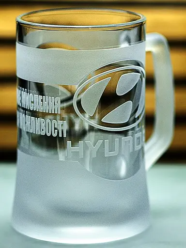 Пивний кухоль Hyundai Хюндай 660 мл з гравіюванням Подарунок автолюбителю  Келих з логотипом авто та легендарний слоган - фото 5