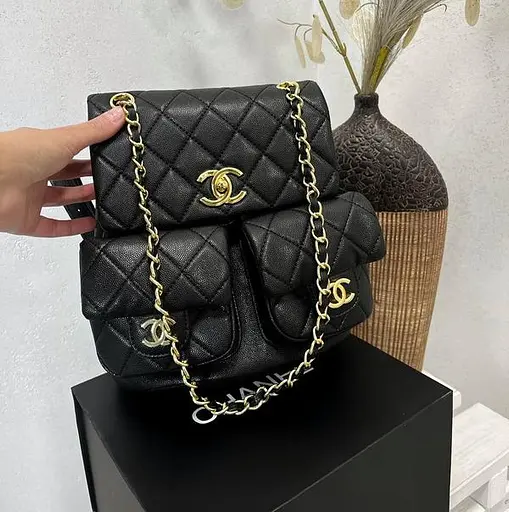 Жіночий рюкзак з кишеньками (Чорний) - фото 2