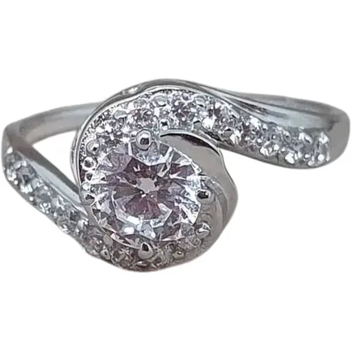 Серебряное кольцо Qvaliz с фианитами. 901-00090 16