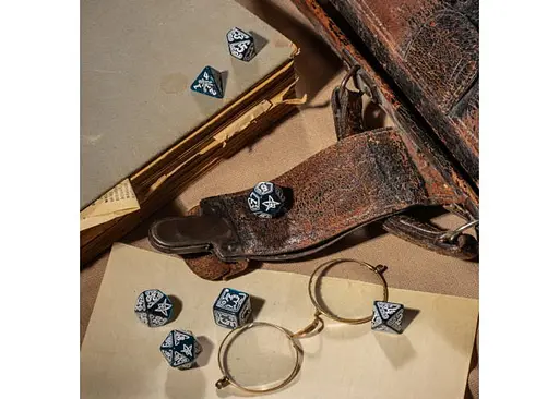 Набір кубиків Call of Cthulhu Abyssal & white Dice Set , 7 шт. (SCTH3F) - фото 3