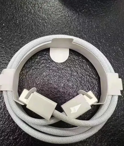 Кабель PD 60W 1 м USB-C ↔ USB-C в тканевой оплетке Woven для Apple MacBook/iPad/iPhone OEM белый - фото 4