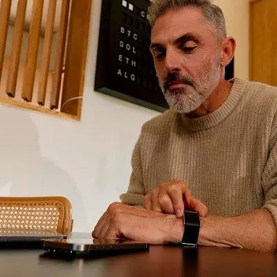 Фітнес-браслет WHOOP MG Life Obsidian/Titanium - 12-Month Membership (973-002-000) - фото 5