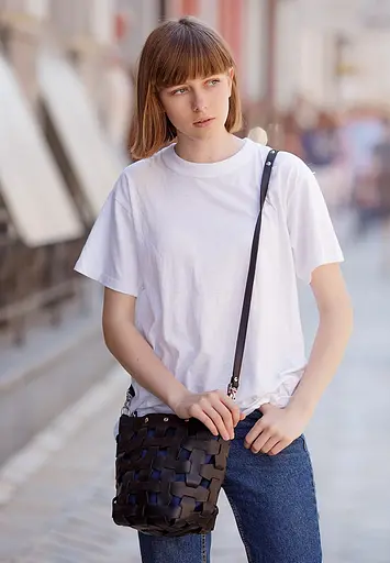 Шкіряна плетена жіноча сумка Пазл M чорна Crazy Horse - фото 2