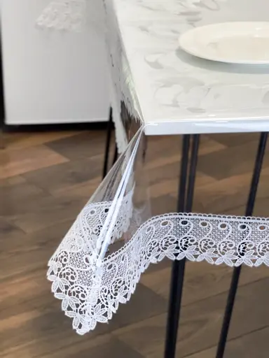 Силиконовая скатерть с белым кружевом 7 см 380х120 см - фото 3