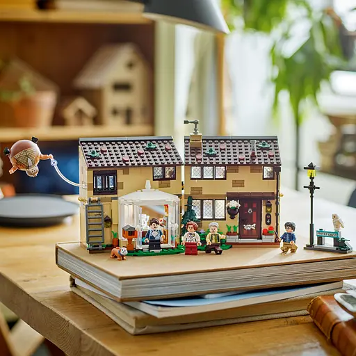 Конструктор LEGO Harry Potter Привет-драйв: визит тетки Мардж 639 деталей (76451) - фото 15
