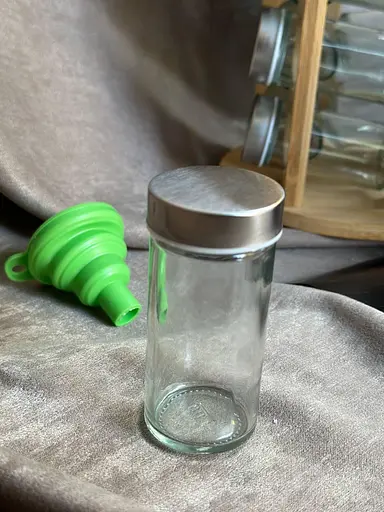 Органайзер для спецій Bohmann BH 7864-20 набір 20 скляних баночок підставка лійка - фото 3