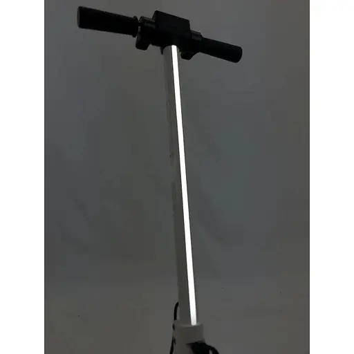 Детский Электросамокат E-Scooter ES3 LED + амортизатор Белый - фото 8