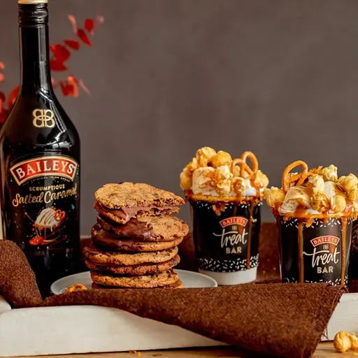 Крем-лікер Baileys Salted Caramel, 17%, 0,7 л - фото 2
