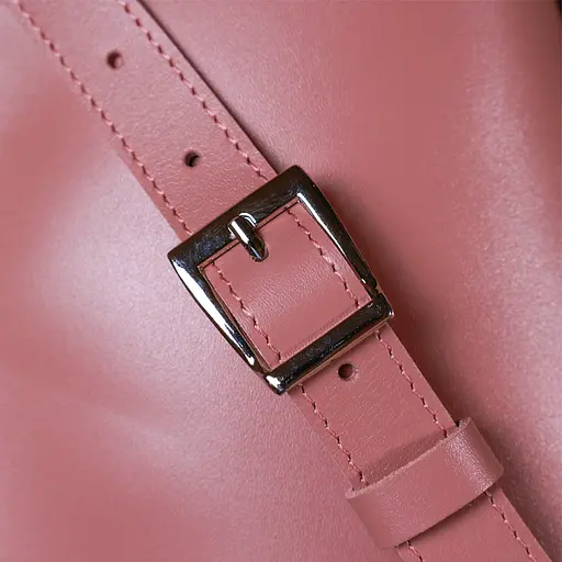 Шкіряна жіноча сумка бананка Shvigel 22х13.5х6 см sum0020202 - фото 9