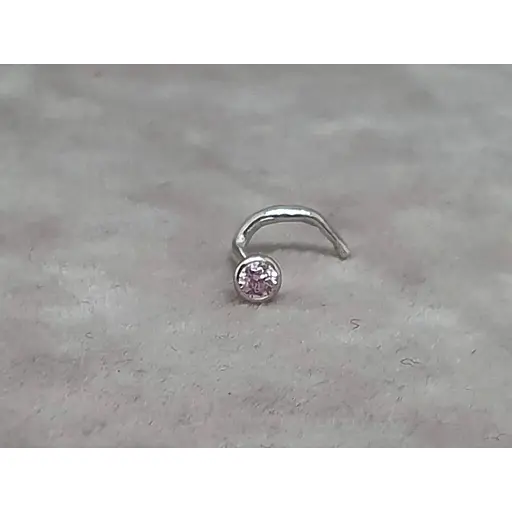 Серебряная серьга-пирсинг в нос. 1023.7С Розовый (светлый) - фото 2