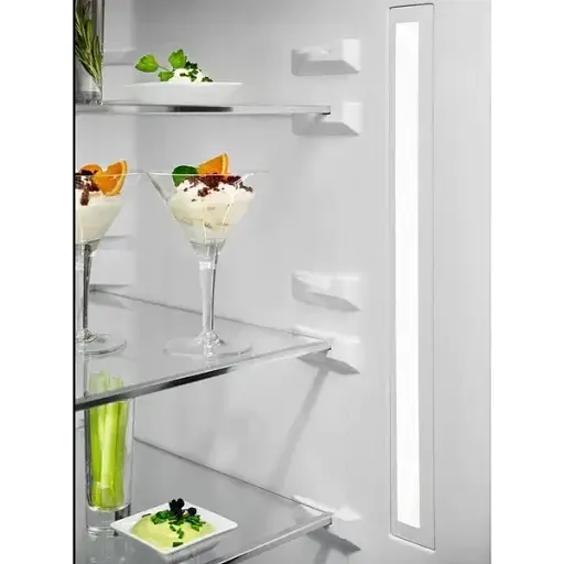 Холодильник Electrolux RNT7ME34G1 с морозильной камерой - фото 3