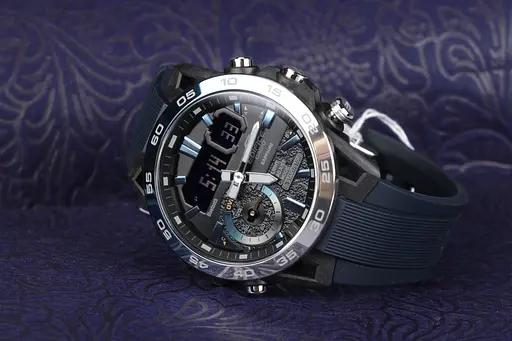 Годинник Casio Edifice Sospensione ECB-40YNP-1AJF - фото 3
