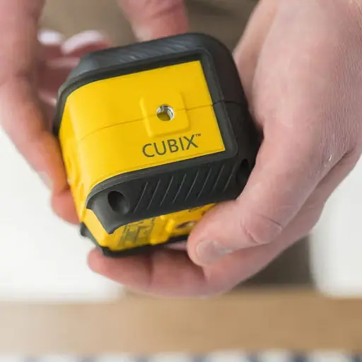 Рівень лазерний Stanley Cubix Red Beam Cross Line (STHT77498-1) - фото 5