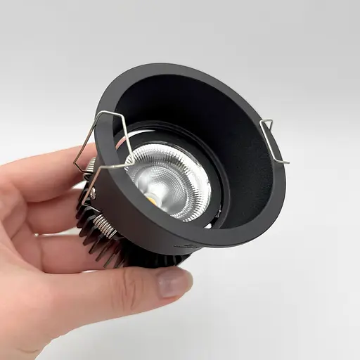 Точечный светильник Skarlat RSL74W005-2.5 12W BK 4000K - фото 3