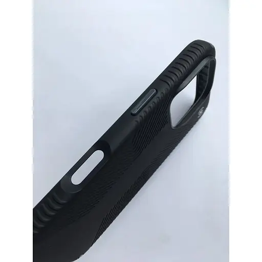 Оригінальний протиударний чохол Speck Presidio2 Grip MagSafe для iPhone 16 Pro (6.3") Black 150761-3205 - фото 8