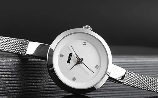 Женские классические часы Skmei 1390 (Серебристые) - фото 3