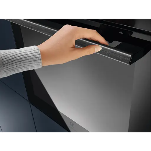 Духова шафа Electrolux LOB8S39WZ - фото 4