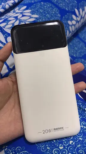 Зовнішній акумулятор REMAX RPP-502 Hunch Series 10000 mAh білий - фото 8