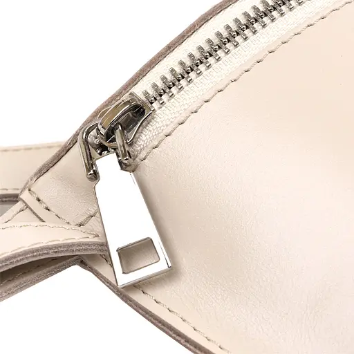 Шкіряна жіноча сумка бананка Shvigel 23х13х5 см sum0020188 - фото 4