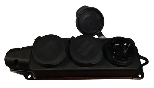 Колодка каучук тройная с заземлением и крышкой WATERPROOF IP44 16A (BLACK) ARCTIC LUMANO - фото 1