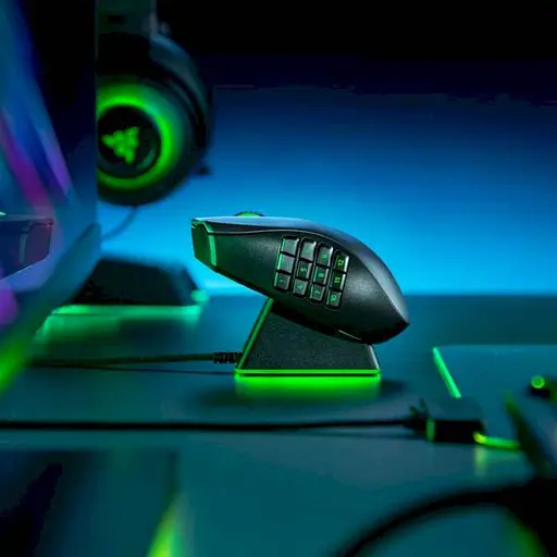 Док-станція Razer Mouse Dock CHROMA (RC30-03050200-R3M1) - фото 3