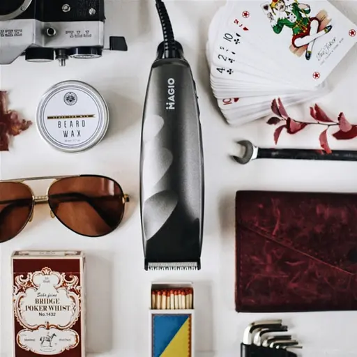 Професійна провідна машинка Magio MG 592 для стрижки волосся з насадками - фото 2