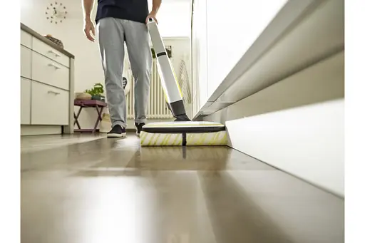 Підлогомийна машина Karcher FC 7 Cordless автон. робота до 45 хв срібний - фото 4