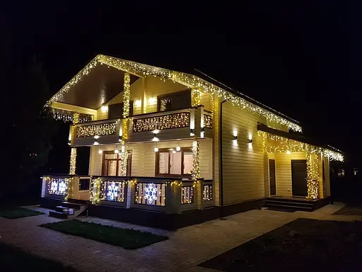 Зовнішня новорічна гірлянда бахрома (білий дріт) Xmas W-2 5x0.6 м 120 LED Теплий білий - фото 4