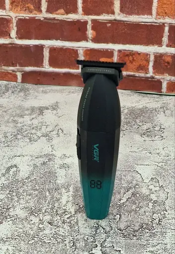 Професійний тример VGR V-906 — безкомпромісна потужність 9000 RPM - фото 3