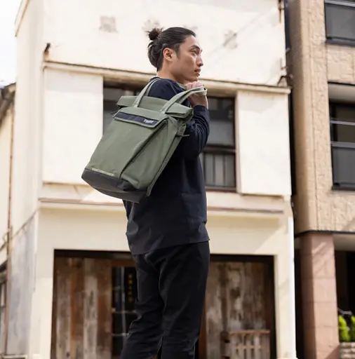 Сумка Paramount Crossbody Tote 22L PARATB-3116 Black Thule sum0028144 - фото 3