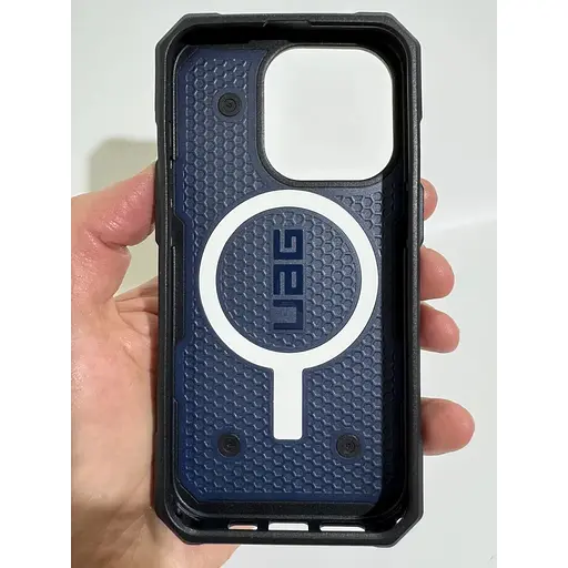 Оригинальный противоударный чехол UAG Pathfinder MagSafe для iPhone 14 Pro (6.1") Mallard 114054115555 - фото 5