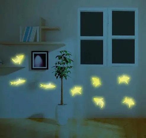 Набор светящихся в темноте наклеек 4M Sharks Акулы 00-05940 Набор люминесцентных наклеек - фото 3