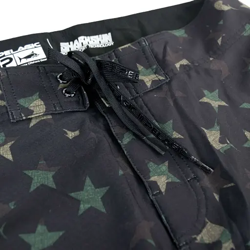 Шорты Pelagic Sharkskin Americamo Boardshorts 2.0 30 Green Fish Camo - фото 5