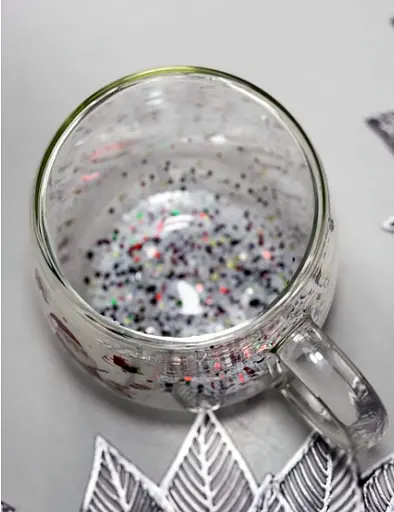 Чашка новогодняя Olens 8030-302-1 Новогодняя диковинка с двойным дном 300 мл Прозрачная - фото 3