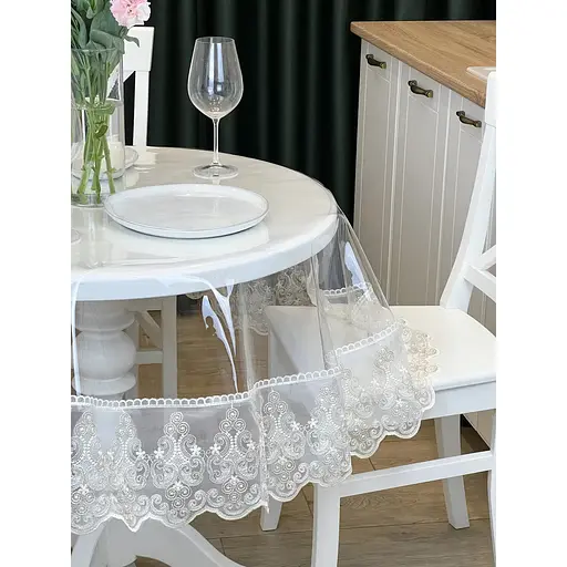 Силиконовая скатерть с бело-кофейным кружевом Петек 15см 370х200 см