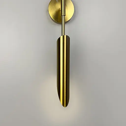 Бра з білим матовим плафоном у видовженому корпусі 70х11 см Арт. W1826 Line F - фото 6