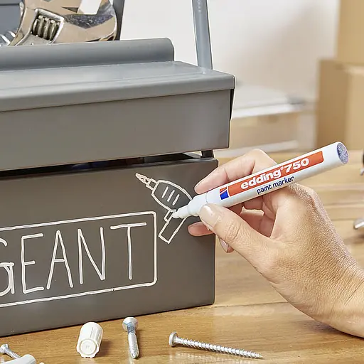 Маркер Edding Paint e-750 2-4 мм круглий чорний (e-750/01) - фото 3