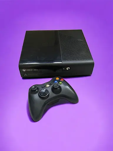 Стационарная игровая консоль Microsoft Xbox 360 E + 100 игр + Гарантия - фото 3