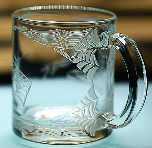 Подарункова чашка дитяча   для чаю води 320 мл з гравіюванням людина павук глянсова - фото 7