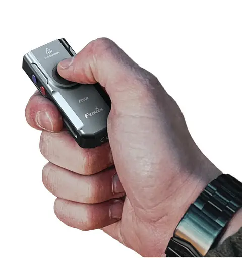 Ліхтар наключний Fenix E06R 700лм 110м (Сірий) - фото 6